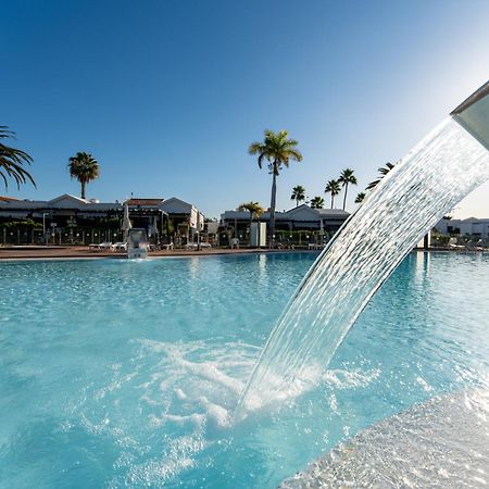 Luxury Poolside Holiday Home マスパロマス エクステリア 写真