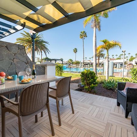 Luxury Poolside Holiday Home マスパロマス エクステリア 写真