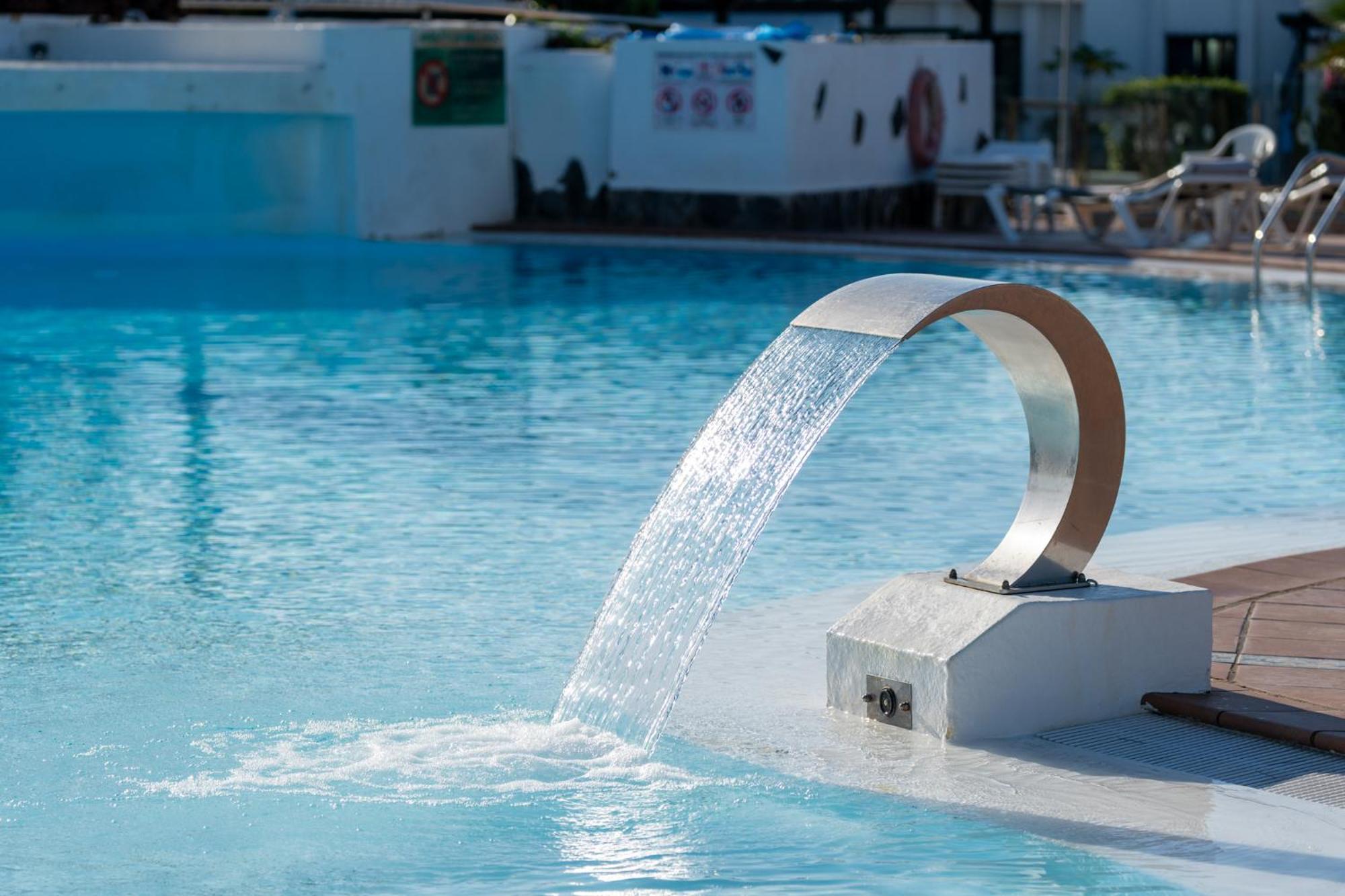 Luxury Poolside Holiday Home マスパロマス エクステリア 写真