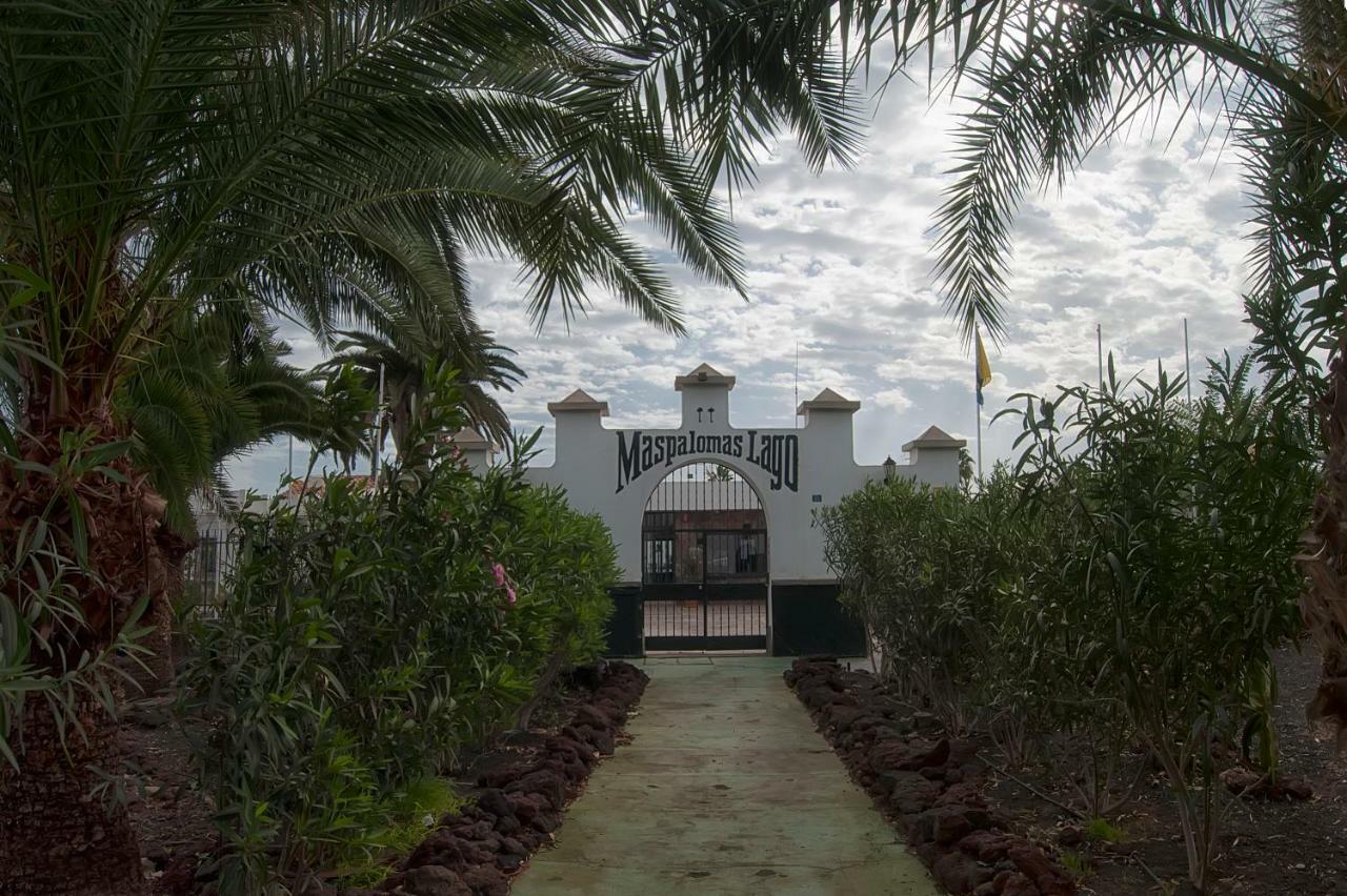 Luxury Poolside Holiday Home マスパロマス エクステリア 写真